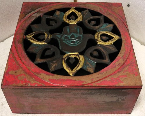 Boîte porte bijoux objets - porte, le