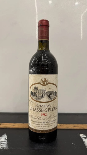 Château chasse spleen 1982 - château, chasse-spleen