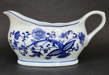 Sublime SAUCIERE porcelaine CRISTAL DE PARIS décor OIGNONS BLEUS style MEISSEN