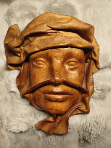 Masque sculpture cuir - sculpture,