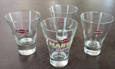 Lot 4 verres Martini dont 1