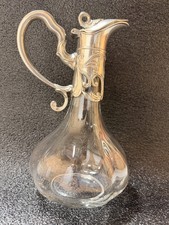 Carafe ou aiguière en verre