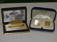 -2 COFFRETS 1 PINCE A CRAVATTE