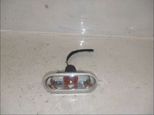 Ecran clignotant avant gauche Volkswagen Transporter T5 2013 7E0949117B