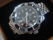 ETAT NEUF belle montre