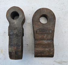 Paires de manilles remorquage JEEP HOTCHKISS M201 Chape attelage Armée Française