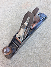 ANCIEN RABOT FONTE METAL -