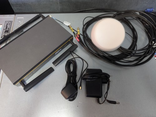 Routeur professionnel peplink - routeur,