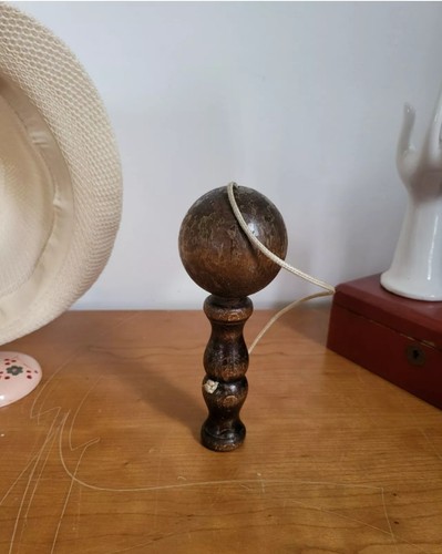 Bilboquet bois jouet ancien - bilboquet,