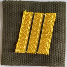 FRANCE: Galon militaire de poitrine grade SERGENT-CHEF