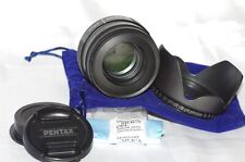 Objectif 50mm f1,8 PENTAX AUTOFOCUS, bouchons, filtre, pare-soleil et housse TBE
