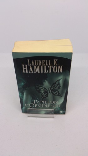 Laurell hamilton papillon - hamilton,