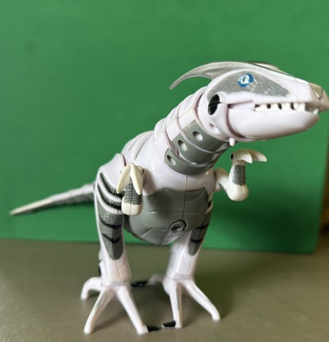 Roboraptor white robotic - white,