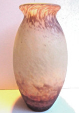 *Vase Art Déco pâte de verre marmoréen, forme ovale, signé MULLER Lunéville