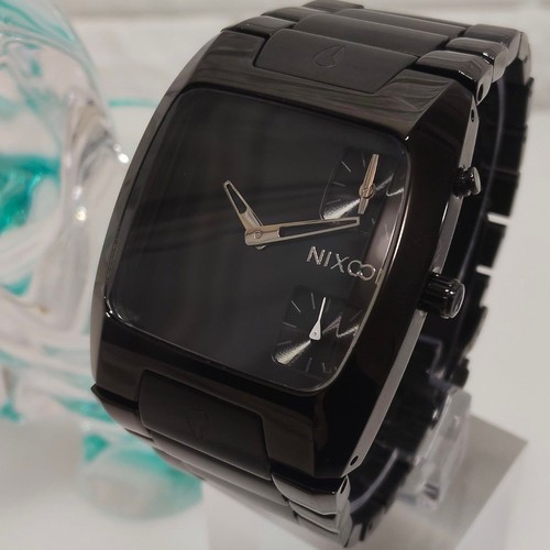 Nixon the banks all black - the,