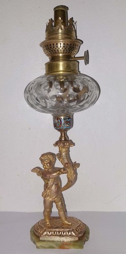 Lampe petrole angelot putto - a,