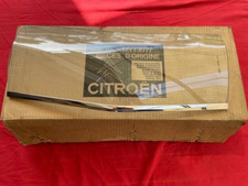 GLACE CIBIE CENTRAL AVANT ORIGINE NEUVE CITROEN SM MASERATI