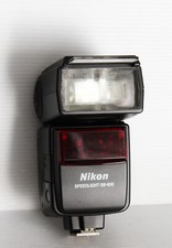 FLASH NIKON SB-600 avec comportement 5e batterie