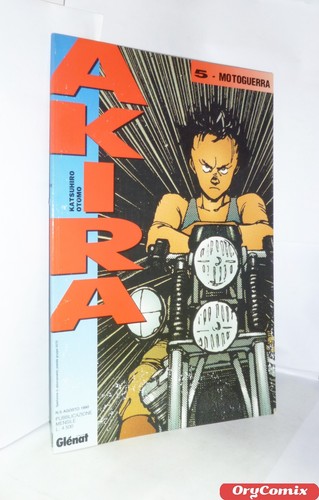 Akira août 1990 - août,