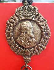 Porte montre en bronze