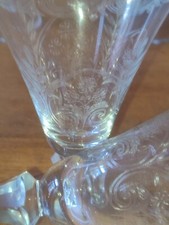 Six verres à  eau en cristal