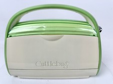 Cuttlebug: Cutter & Embossing