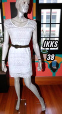 Ikks Taille 38 robe doublée manches courtes crochet écru dentelle