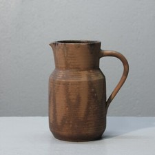 Accolay grand pichet terre cuite glaçures brunes France 1950s