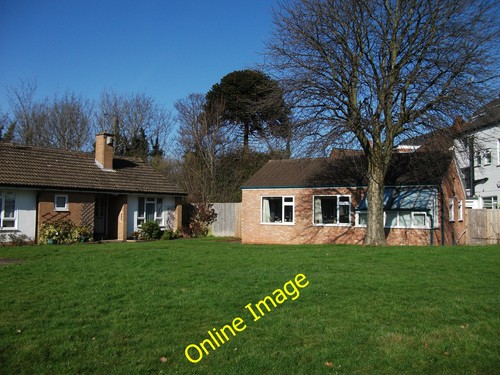 Photo 12x8 warwick grove - 12x8,