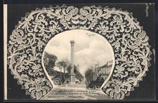 CPA Argentan, Colonne des 3 Croix et décoration florale 