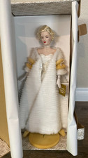 Rare poupée porcelaine - poupée,
