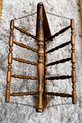 Ancien porte revues bois - en,