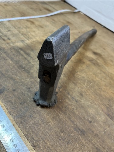 Marteau forgeron old tool - marteau,