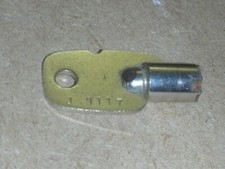 borne arcade, clef  " SEGA "