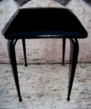 tabouret noir Design L M noir