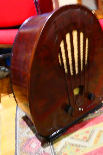 Ancienne radio tsf - tsf, 834