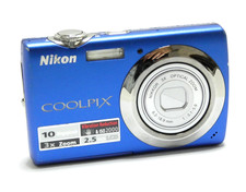 NIKON COOLPIX S220 APPAREIL