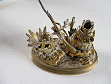 encrier porte crayon ancien en bronze partie argenté thème de chasse au fusil TB