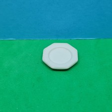 vaisselle blanche playmobil ref 6 (grande)