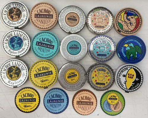 Lot boîtes cachou - de, 15