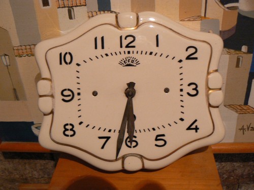 Ancienne horloge murale - horloge, ffr