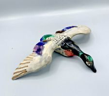 Figurine, statuette canard colvert en vol en céramique peint à la main