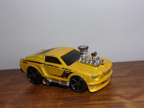 Ford mustang 1968 hotwheels - mustang,