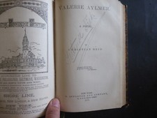 3 livres VALERIE AYLMER , narrow escape et bridge of glass relie en une