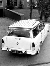 (Catalogue brochure)  photo de presse Simca Vedette break Marly 1956 FR