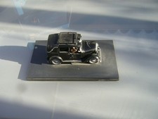 VOITURE BLAKE ET MORTIMER  -