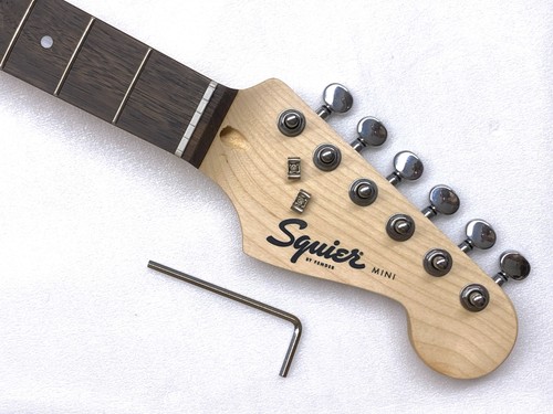 Mini fender squier short scale - short,