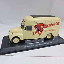 véhicules utilitaires "fourgon intégral TYPE 23 1955"