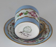 Ancienne Tasse à café en porcelaine décor peint à la main bleu Limoges