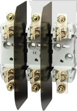 Pack of 2 - SOCOMEC - 65011131 (SOCLE 3P 250A T1 FIX RAIL DIN) - Like new